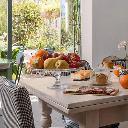 Fiorenzuola 3* Fiorenzuola di Focara